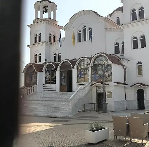 D&b 2 Paralía